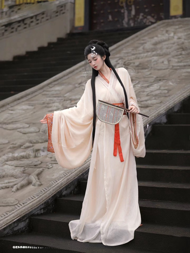 Traditional Hanfu Photography  - Photography Of War avaliação e preço